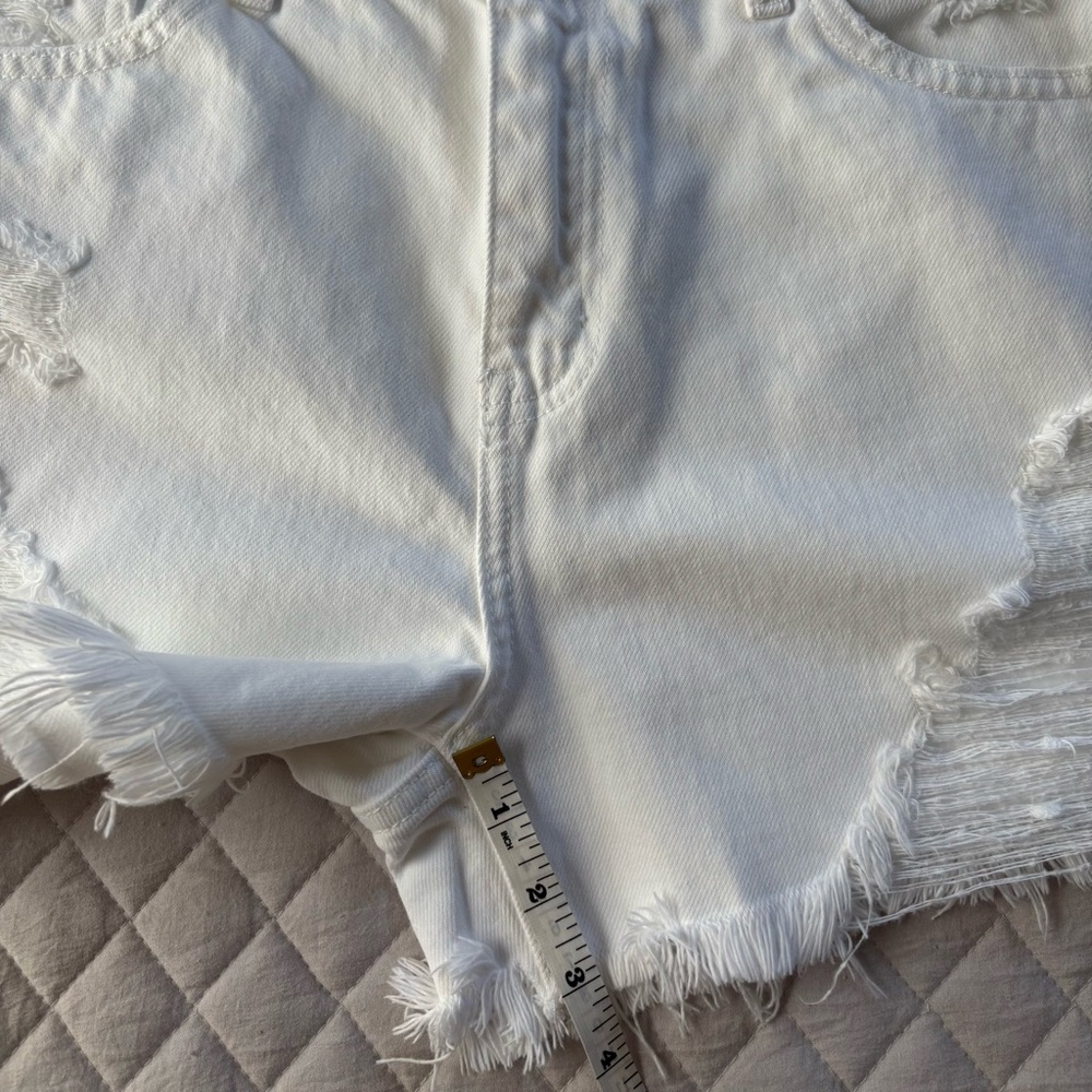 KanCan High Waist White Frayed Denim Shorts - Picture 5 of 5